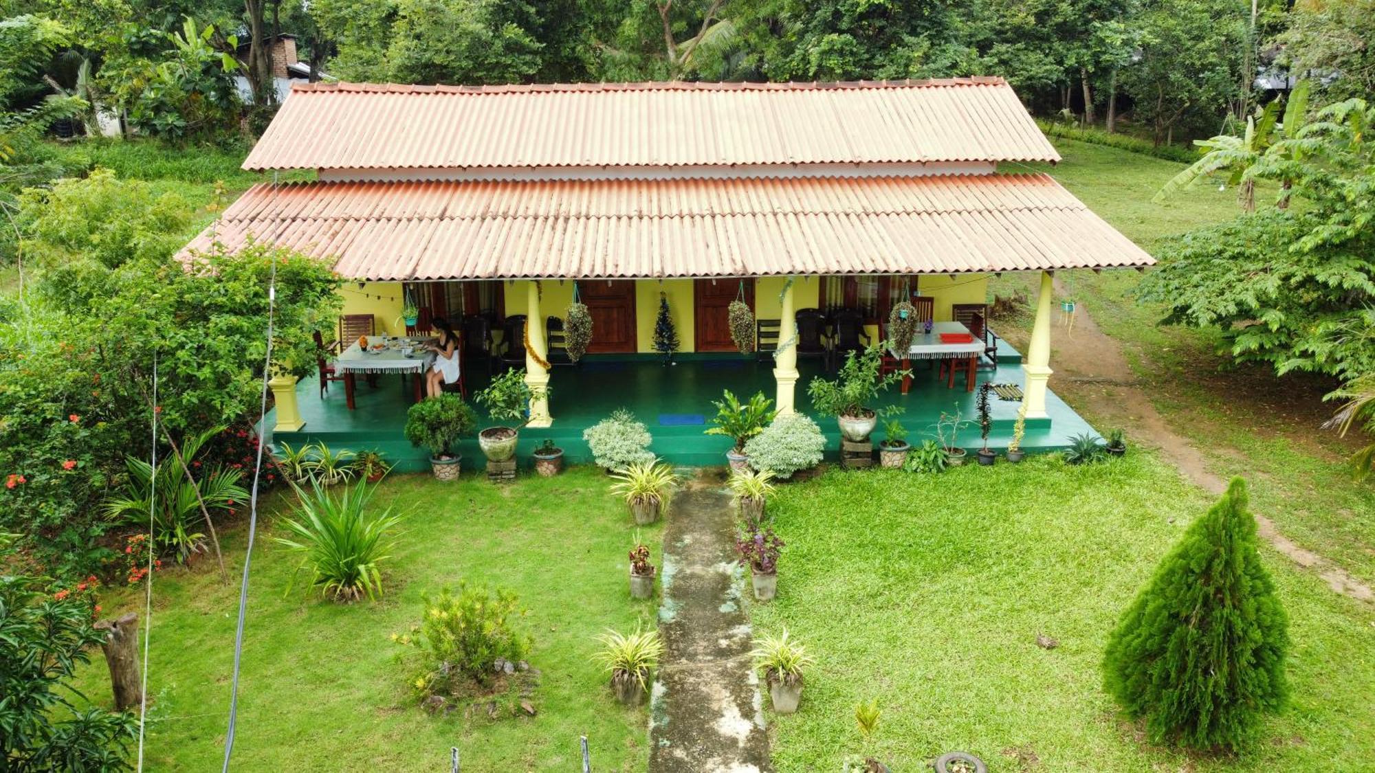 Panoramic Royal Villa Sigiriya Exterior photo